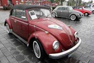 VW Käfer Cabrios unterschiedlicher Jahrgänge