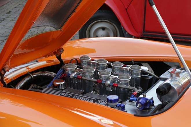 AC Shelby Cobra 427