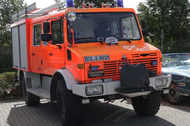 Mercedes Unimog 1300 L Feuerwehr