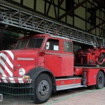 Henschel – Feuerwehr-Fahrzeug mit Ausziehleiter