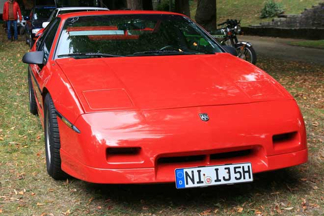 Pontiac Fiero Fastback