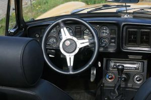 MG B Cockpit