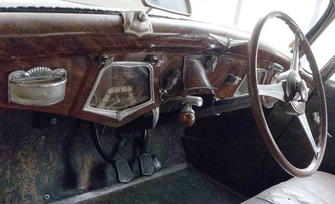 panhard-armaturenbrett