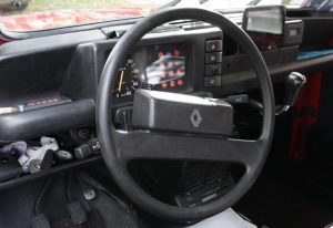 Renault R 4 Cockpit