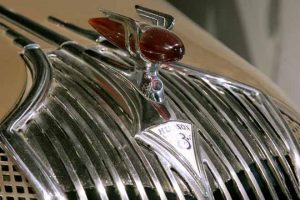 Hudson 64 De Luxe Eight Sedan