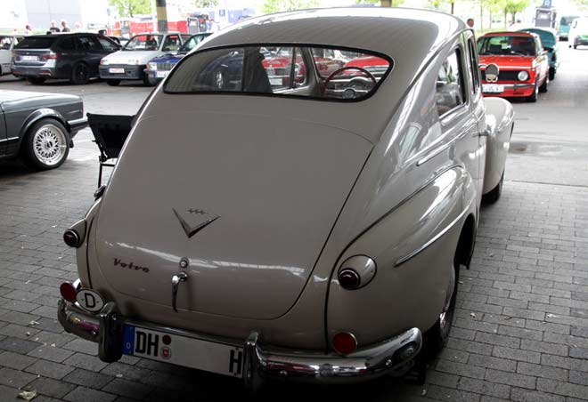Volvo PV 444 - Buckelvolvo