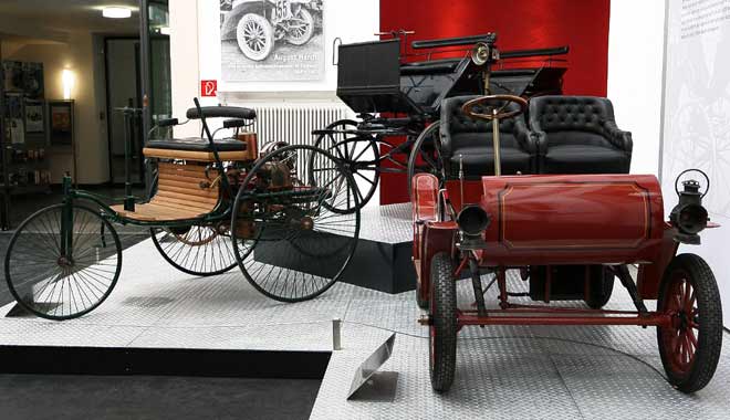 Verkehrsmuseum Dresden - die historischen Automobile