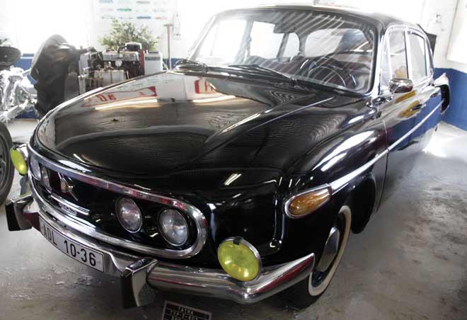 Tatra 603
