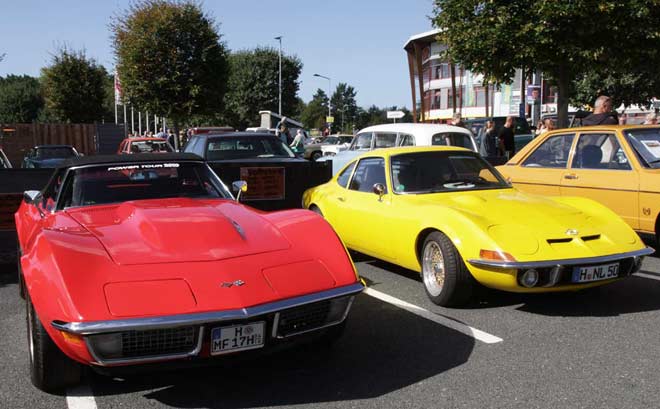 Chevrolet Corvette C 3 und Opel GT