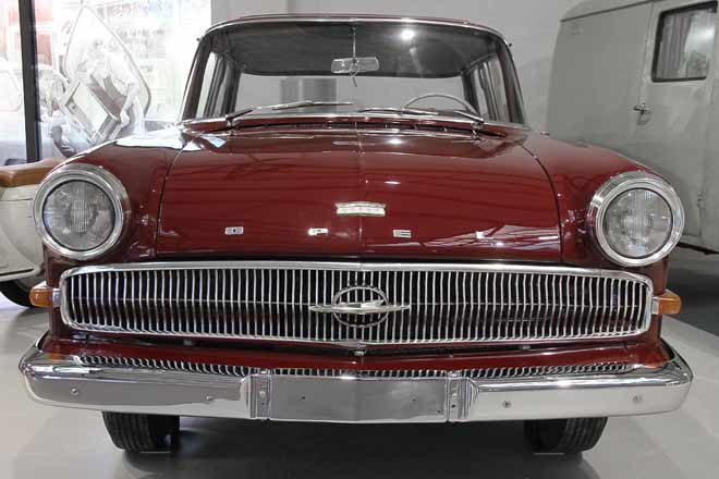 Opel Kapitän