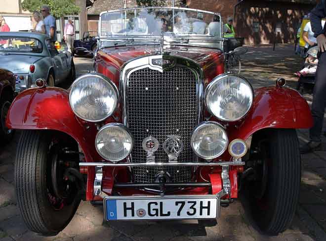 Triumph Gloria Southern Cross